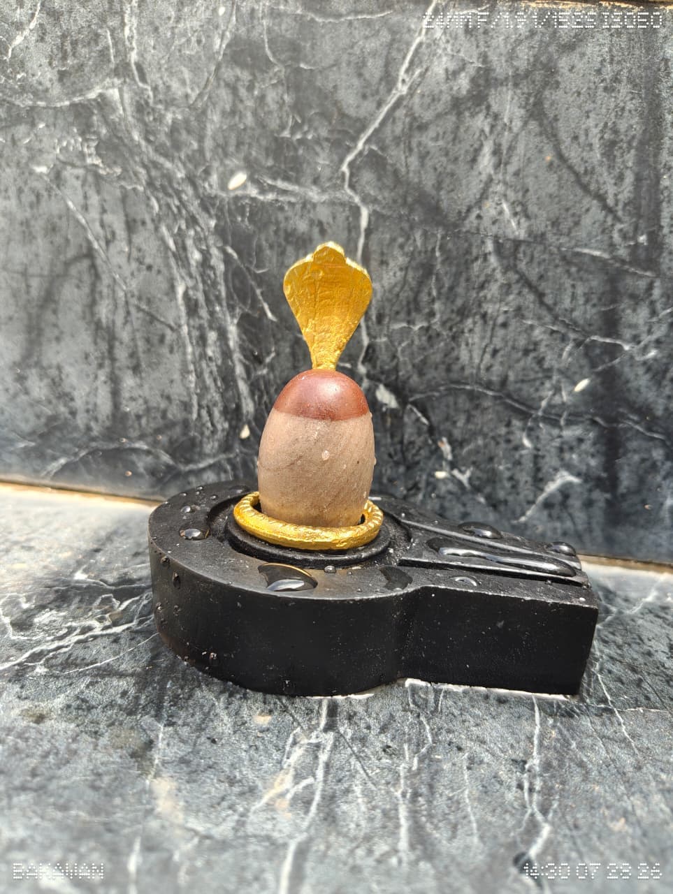 2 Inch Narmadeshwar Shivling with Maroon Crown & Flat Yoni Pitha